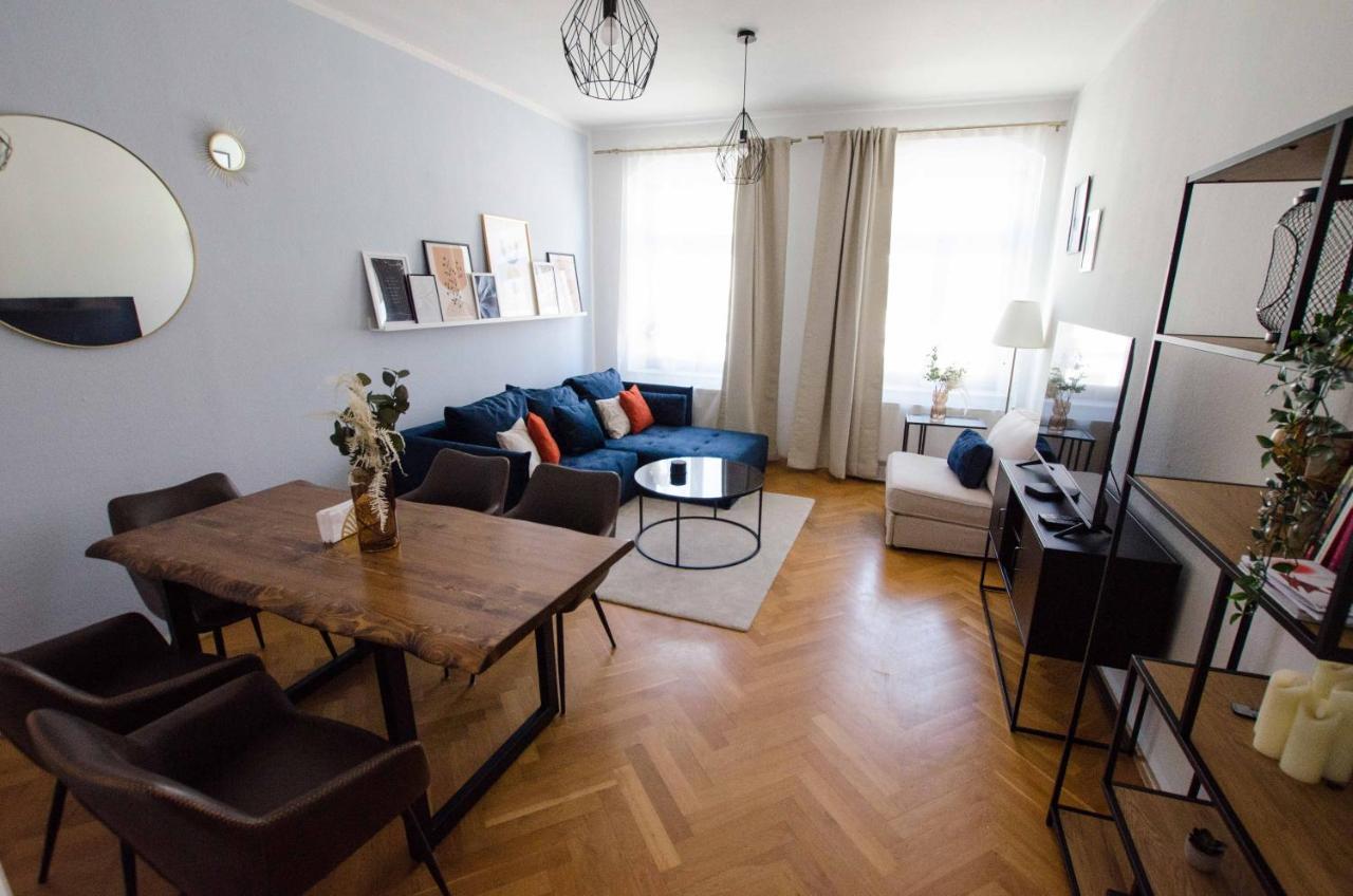 Casarina - Stilvoller Altbau In Zentraler Lage Apartment Дрезден Екстериор снимка
