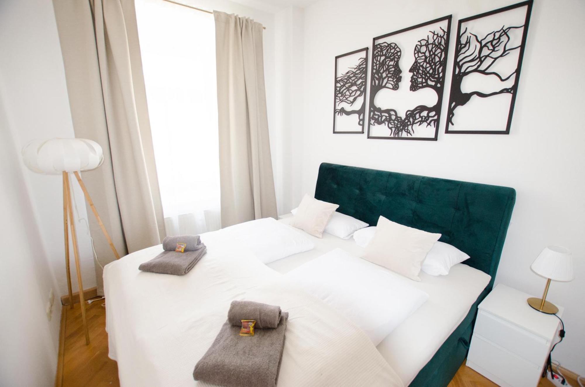 Casarina - Stilvoller Altbau In Zentraler Lage Apartment Дрезден Екстериор снимка
